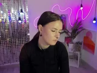 lilymoonlight on CamSoda 