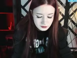 lilymoonlight on CamSoda 