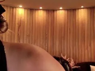 lisamonroe1 — I'm hungry for your wet dick, give it to me// IG : @lisamonroe_x // Blowjob + Fingering [589 tokens remaining]