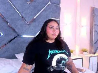 lucciaporter on CamSoda 