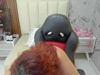 madyrowan — Ride my dildo back and cum [333 tokens remaining]