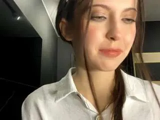 margarettvilanova — may i show you more of my legs? [59 tokens remaining]