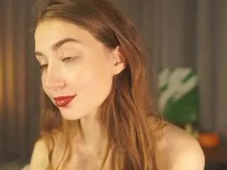 maritakelliher — Fingering in my pussy [1111 tokens remaining]