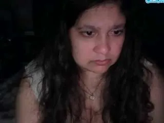 melaniefawker — send 1 token I will read your message