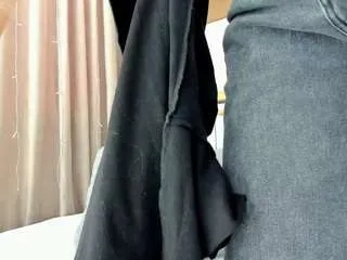 miss-bblonde1 on CamSoda 