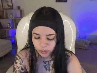 niicole-fox2 on CamSoda 