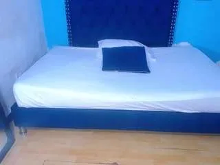 nnocent-sexy-lady on CamSoda 