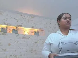 penelope-russo on CamSoda 