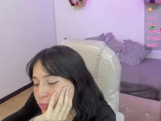 purple-slut on CamSoda 