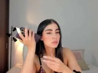 rebeccabaxter on CamSoda 