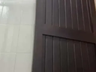 samaantha-white on CamSoda 