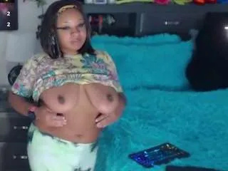 scorpionbeauty25 — #glow-up #ebony #beauty [2000 tokens remaining]