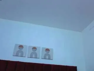 selena-castillo on CamSoda 