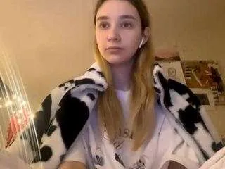 silvereckersley — show feet [80 tokens remaining]