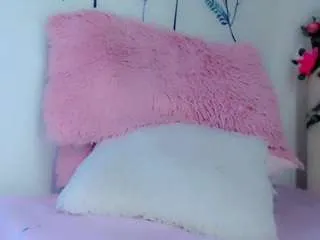 sweetbaby20 — Naked [100 tokens remaining]