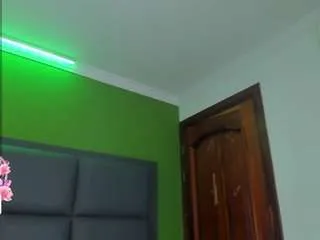 vaiin-sexual on CamSoda 