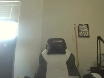 11inchtattedtrinibad on Chaturbate 