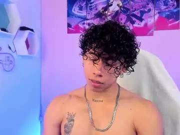 akazaboy on Chaturbate 