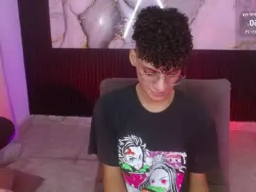 andreh_hot — Goald: Full naked + cum in my mounth, #18 #skinny #bigcock #gay #teen [1000 tokens remaining]