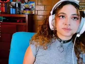 annycolin on Chaturbate 