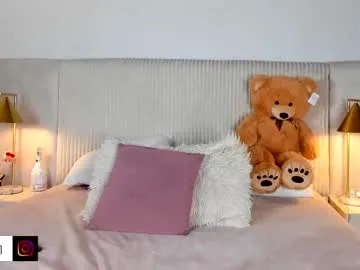 ariana_zc_ on Chaturbate 