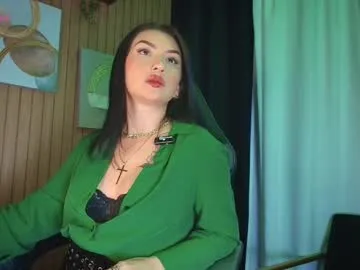 arrkabella — Lady Bella #feet #footjob #squirt #bigpussylips #c2c