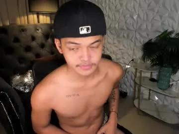 asianhugescott on Chaturbate 