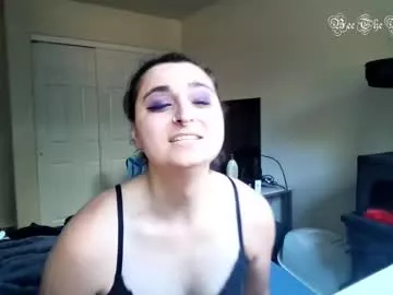 beethebumblebee on Chaturbate 