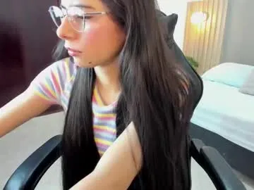 carlina_15 — GOAL:   Cross my legs slow and tease with a little smile  [54 tokens remaining] Welcome to my room! #18 #jeans #longhair #bigass #daddysgirl