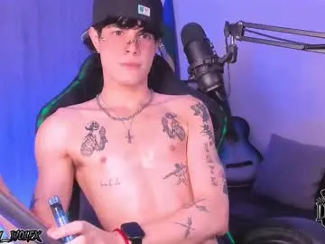 cinnamon_boyxxx on Chaturbate 