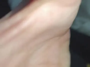 dylan_starxx — Cumm #uncut #smoke #bigcock #cum #lovense [1444 tokens remaining]