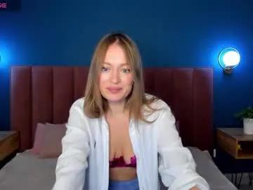 evelynpoole on Chaturbate 