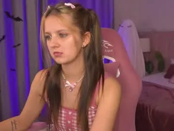 fluffy_waffles on Chaturbate 