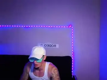 frankoafterdark — CUMSHOW/ exploit my holes in my private show as well #cum #findom #muscle #bigcock #fetish [2500 tokens remaining]