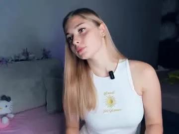 hidden_charm on Chaturbate 