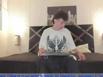 iammariano on Chaturbate 