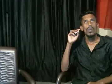 indiandesiguys2023 on Chaturbate 