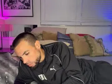 jcmax305 — Freechat on Chaturbate