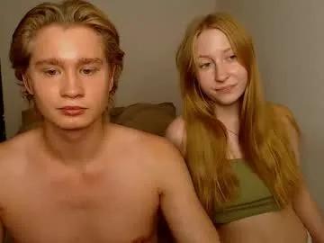 lessyxjhony on Chaturbate 