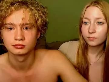 lessyxjhony on Chaturbate 