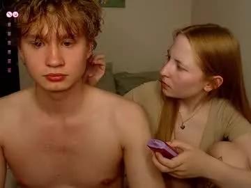 lessyxjhony on Chaturbate 