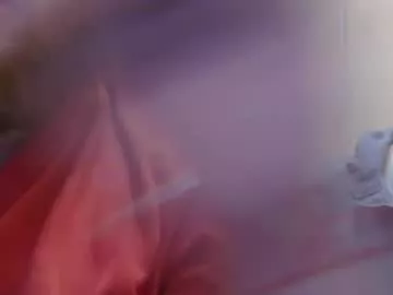 lilbratty_clouds_ogpuffdragon on Chaturbate 