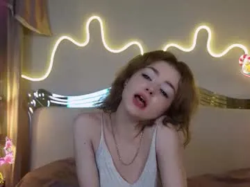 litt1e_emilyy on Chaturbate 