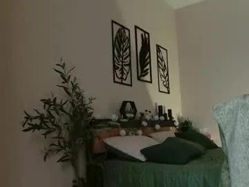 little_pearl_ on Chaturbate 