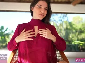 loollypop24 on Chaturbate 