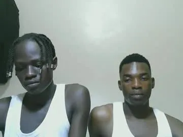 luoislove — #EBONY #BBC #BIG DICK #CUM [702 tokens remaining]