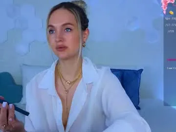 lynna_sparks — Hot SQUIRT #milf #squirt #feet #blonde #tease [365 tokens left]