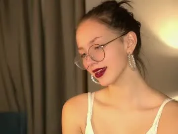 mariannsullivant — Hello my love, welcome to my hot room! Goal: show your ass in panties for one butt dance <3 #teen #18 #new #shy #natural [55 tokens remaining]