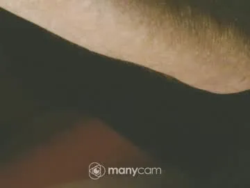 mini4in on Chaturbate 