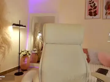 missvaleriaa on Chaturbate 